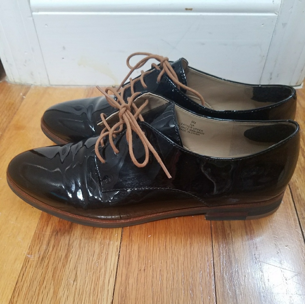 Karl Lagerfeld patent leather oxfords
